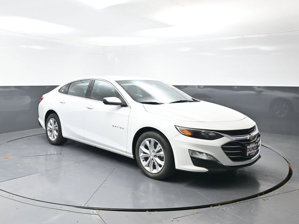 Used 2025 Chevrolet Malibu LT FWD image 5