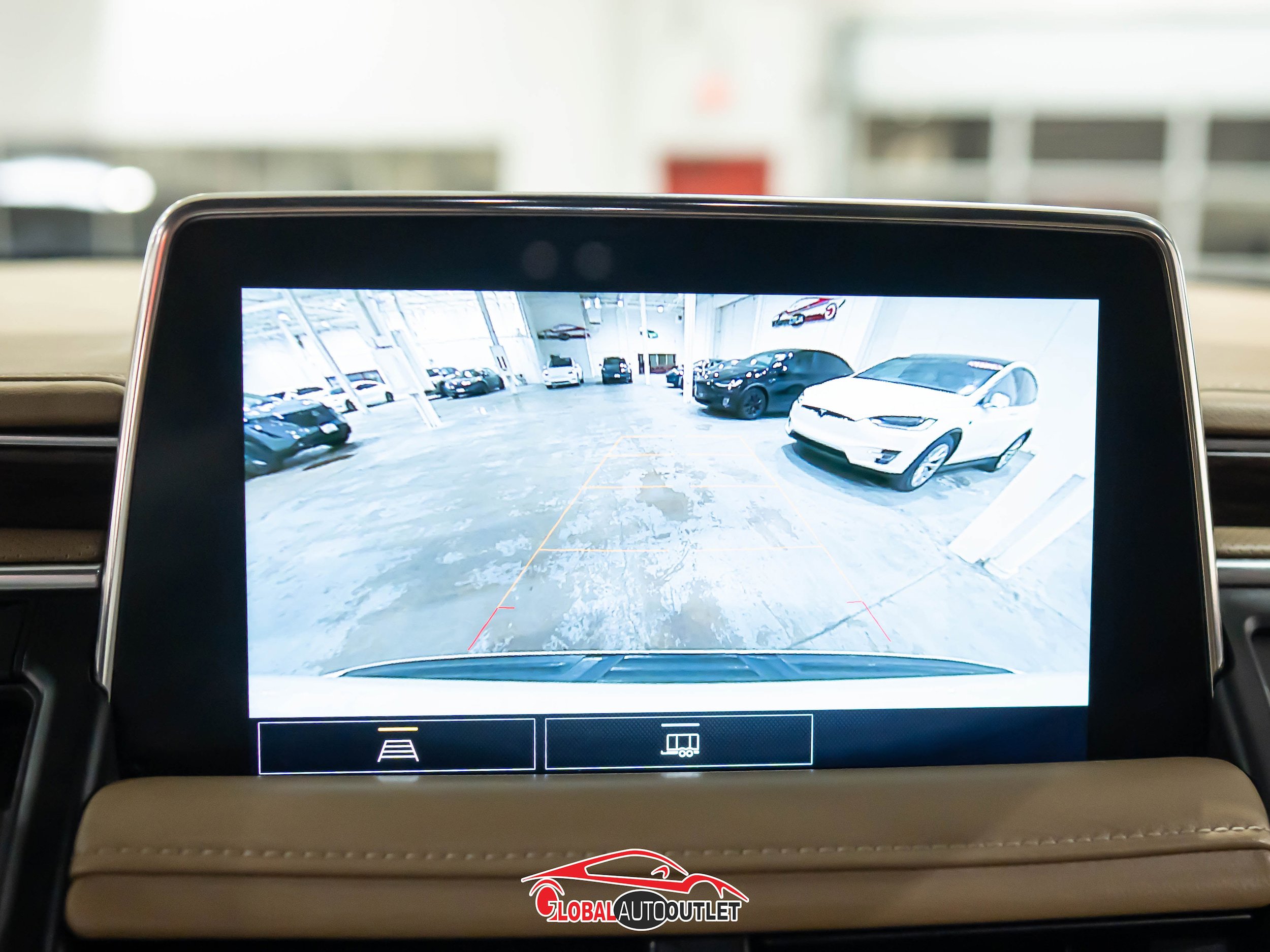 Used 2021 Chevrolet Suburban Premier RWD image 31