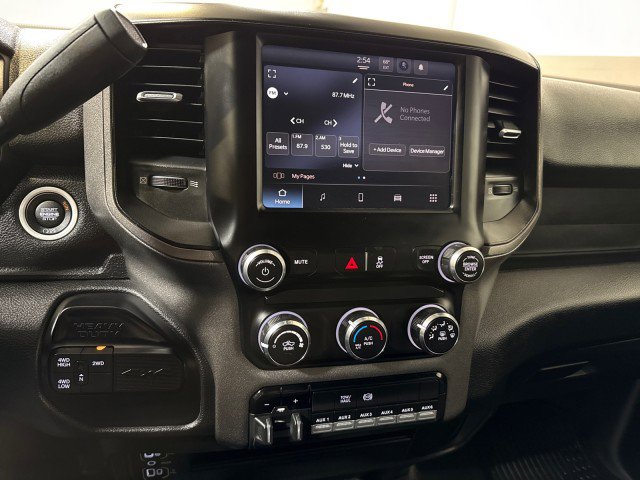 Used 2022 RAM 3500 Tradesman w/ Chrome Appearance Group image 24