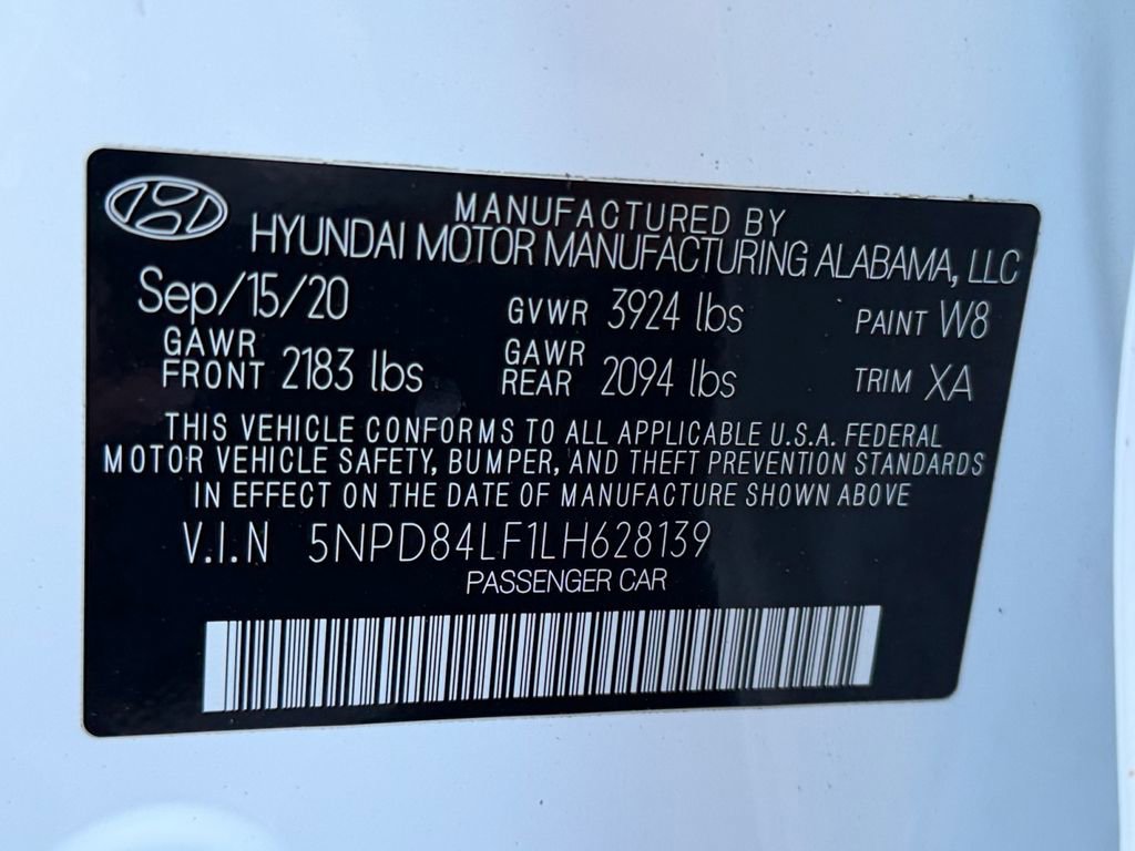 Used 2020 Hyundai Elantra Limited image 25