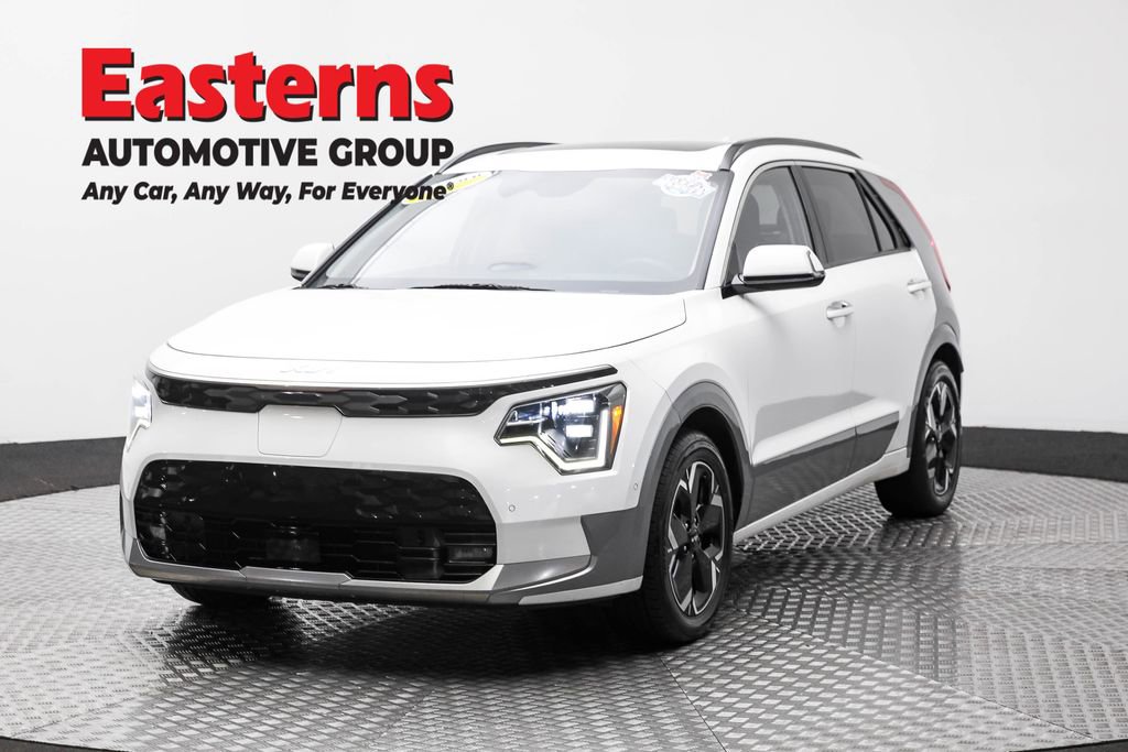 Used 2023 Kia Niro Wave image 1
