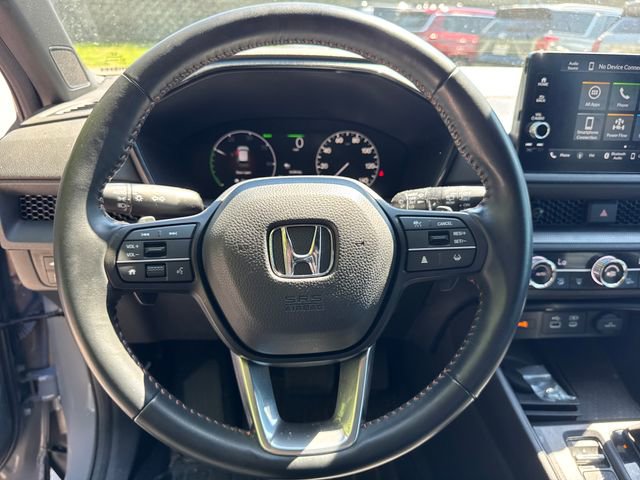 Used 2025 Nissan Rogue S AWD/4WD image 19