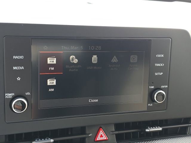 Used 2025 Kia Sportage LX image 13