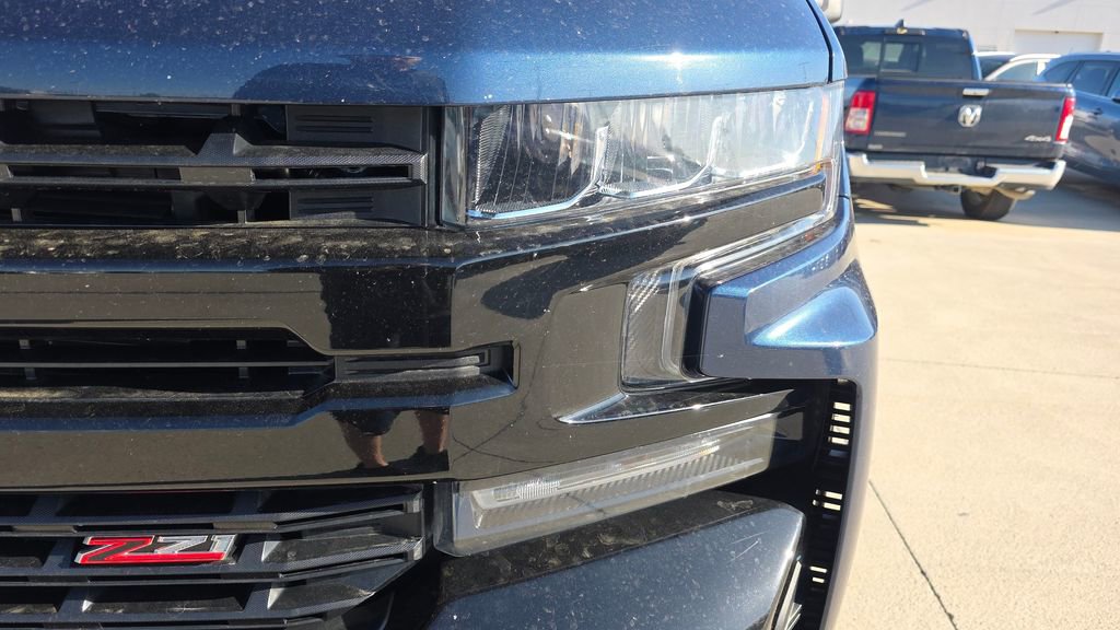 Used 2020 Chevrolet Silverado 1500 LT Trail Boss image 9