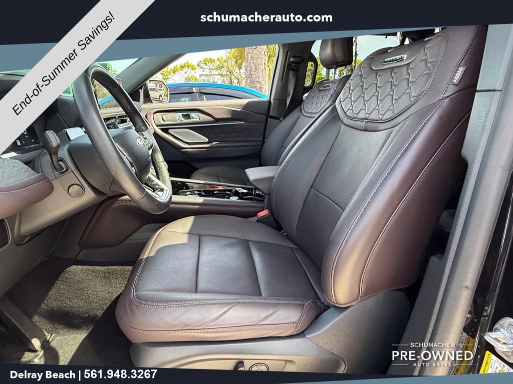 Used 2025 Ford Explorer Platinum w/ Ultimate Package RWD image 9