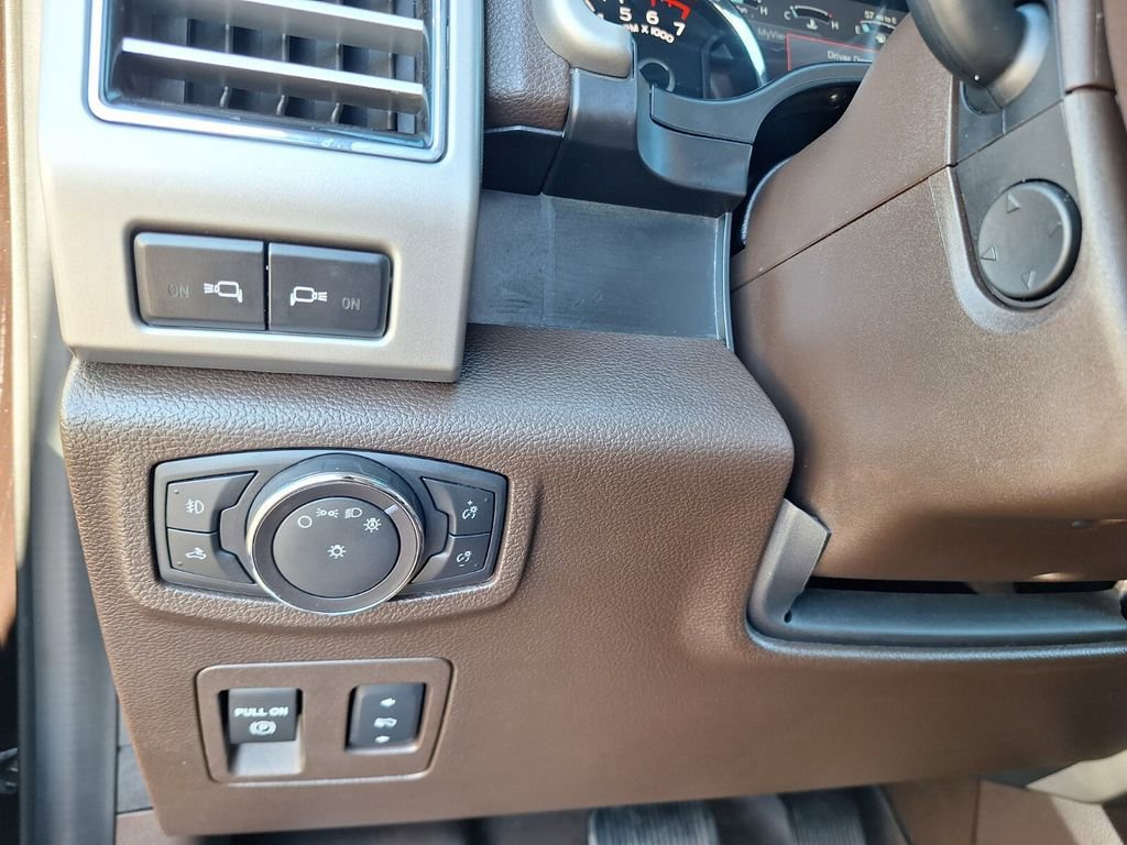 Used 2018 Ford F150 King Ranch w/ Equipment Group 601A Luxury image 24