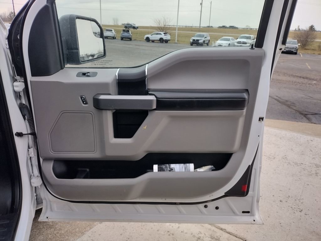 Used 2019 Ford F150 XLT w/ Trailer Tow Package image 26