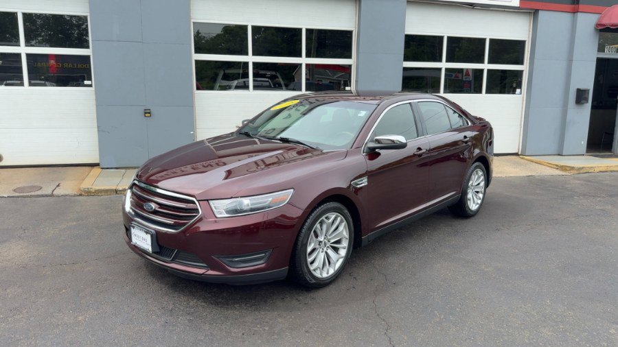 Used 2018 Ford Taurus Limited FWD image 2