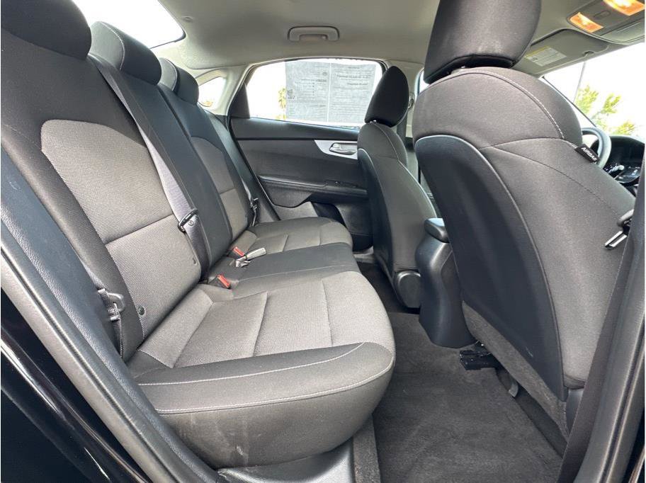 Used 2024 Kia Forte LXS image 12