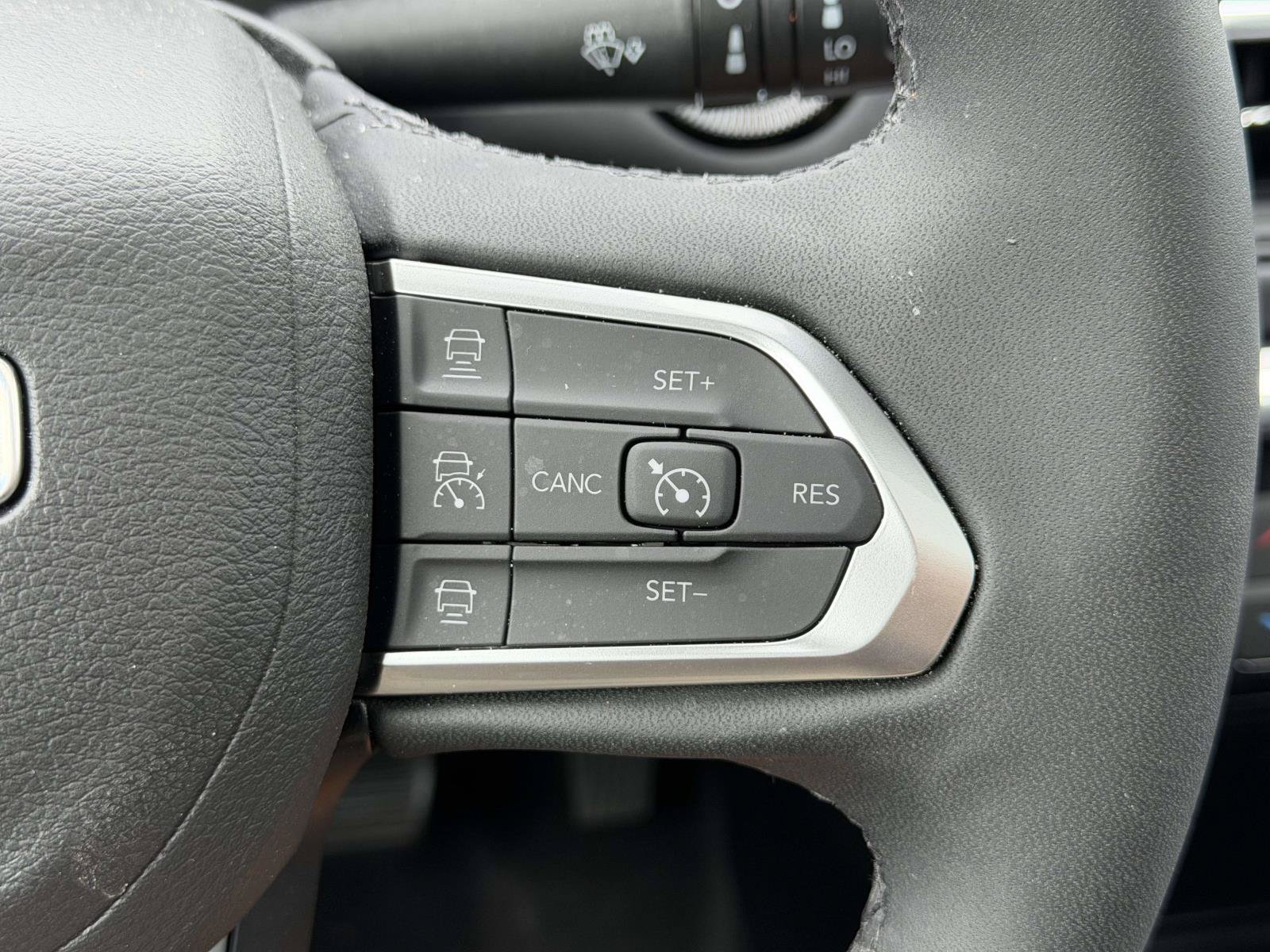 Used 2023 Jeep Compass High Altitude AWD/4WD image 22