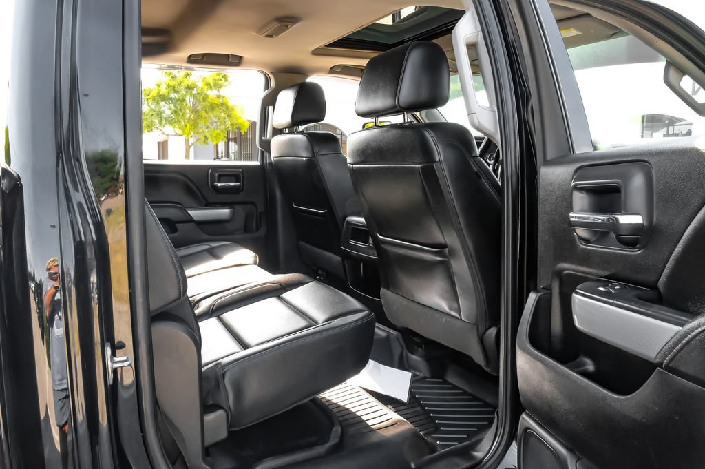 Used 2019 Chevrolet Silverado 2500 LTZ w/ Duramax Plus Package AWD/4WD image 28