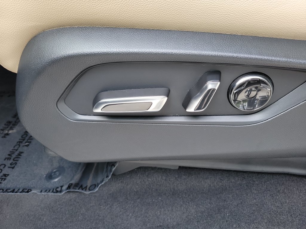 Used 2024 Acura MDX FWD image 25