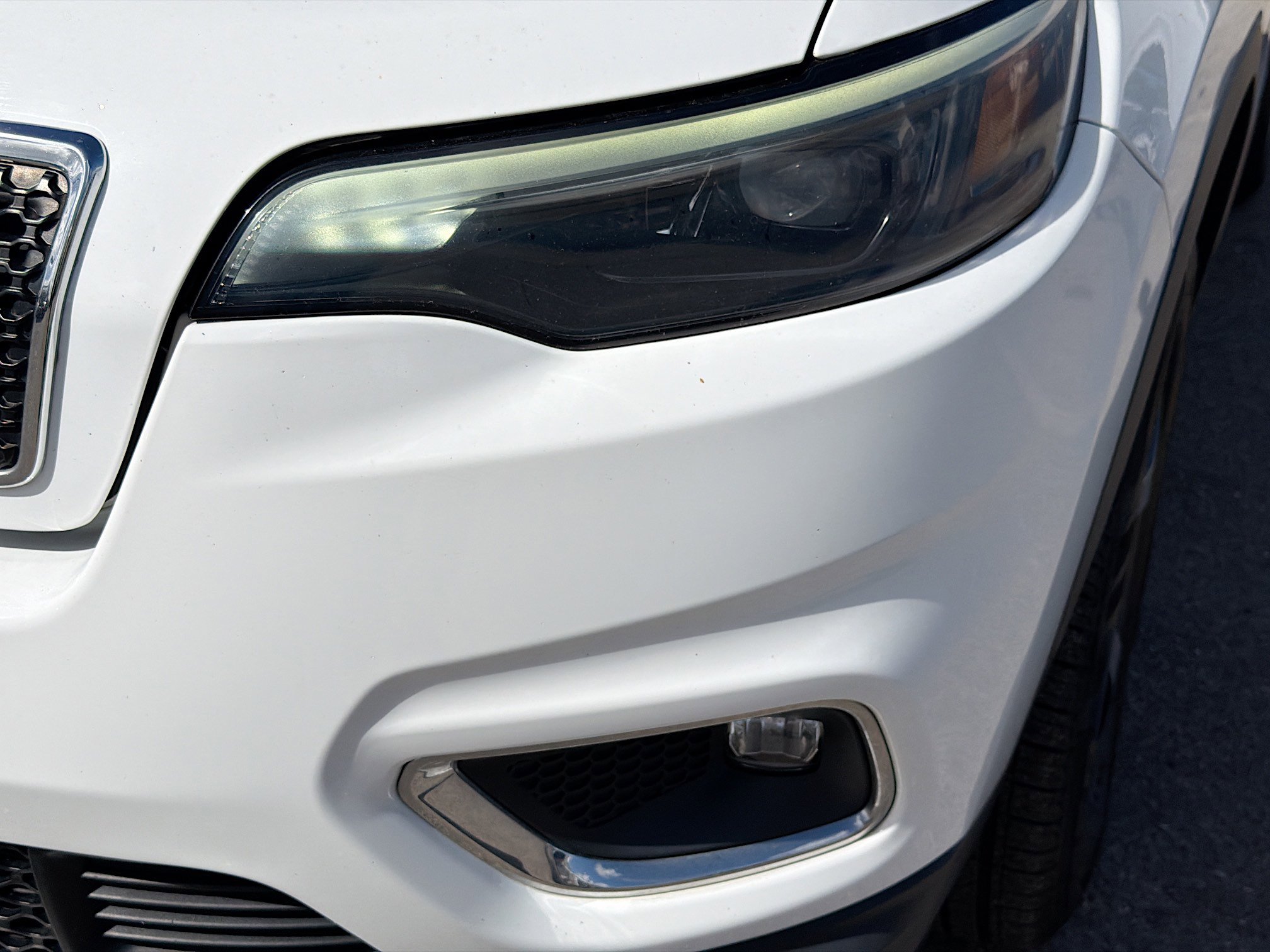 Used 2020 Jeep Cherokee Limited image 9