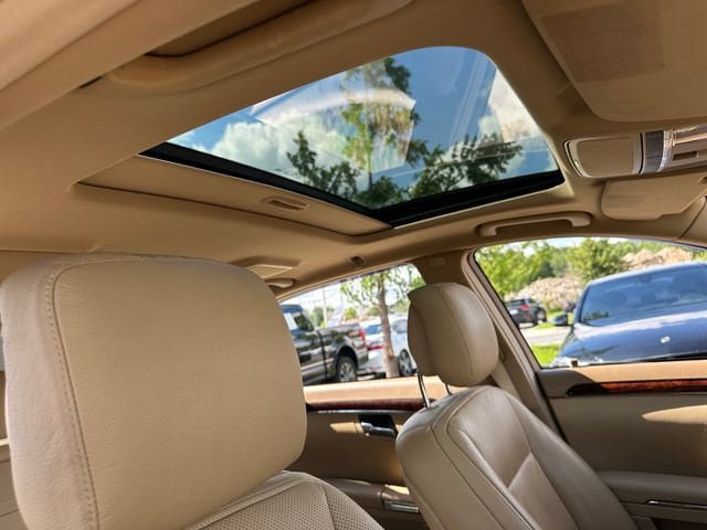 Used 2012 Mercedes-Benz S 400 image 36