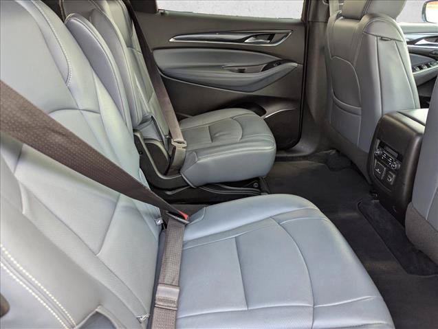 Used 2022 Buick Enclave Premium AWD/4WD image 30