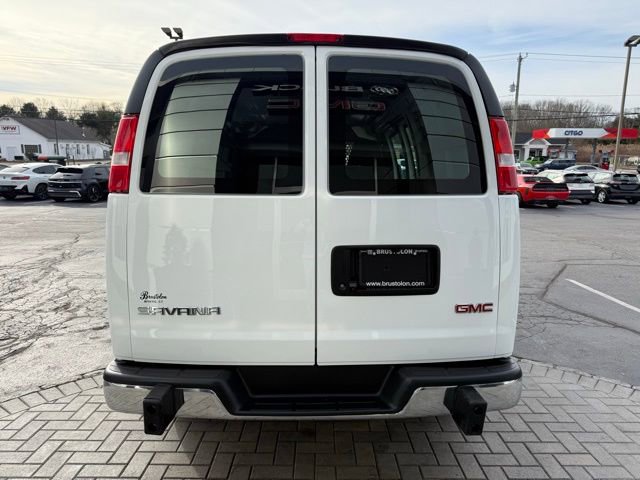 Used 2024 GMC Savana 2500 w/ Driver Convenience Package image 8