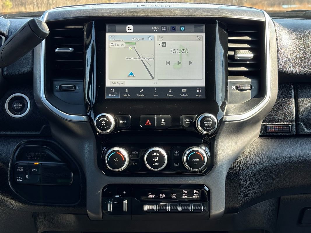 Used 2024 RAM 3500 Big Horn w/ Towing Technology Group image 38