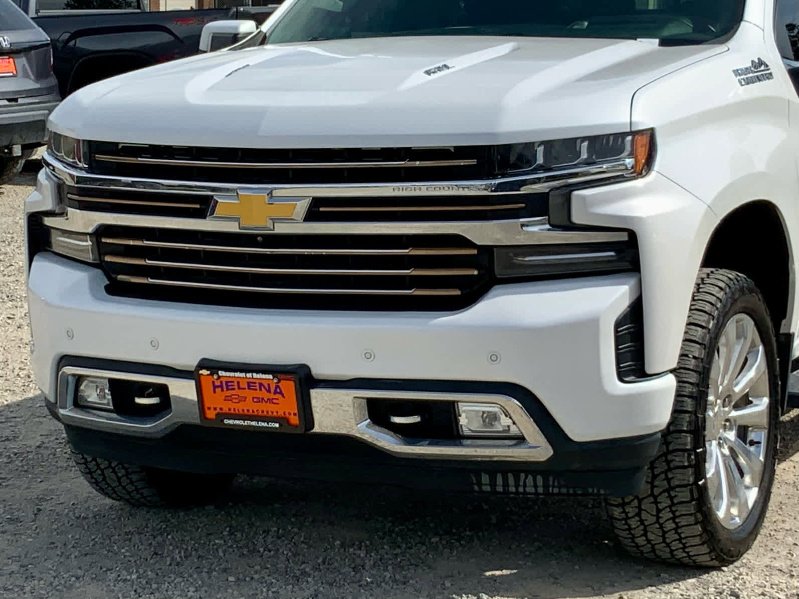Used 2021 Chevrolet Silverado 1500 High Country w/ Technology Package AWD/4WD image 9