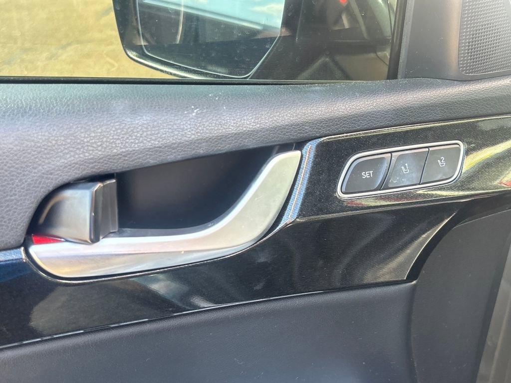 Used 2021 Hyundai Palisade Limited image 8