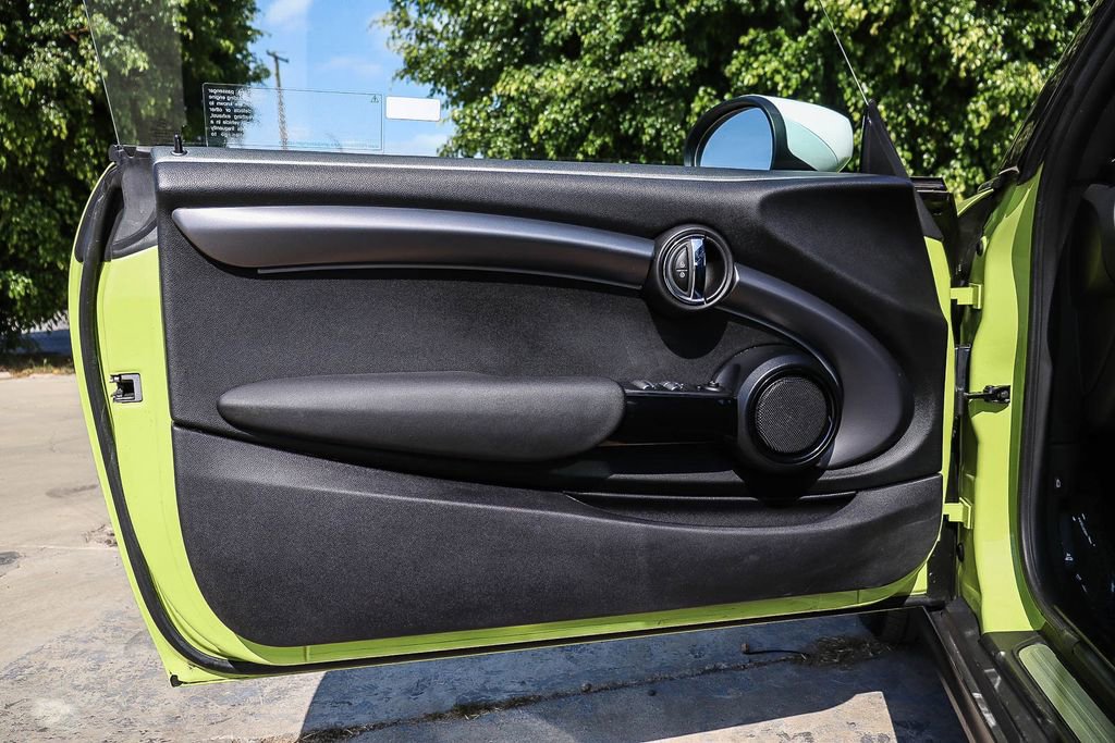 Used 2022 MINI Cooper Convertible FWD image 32