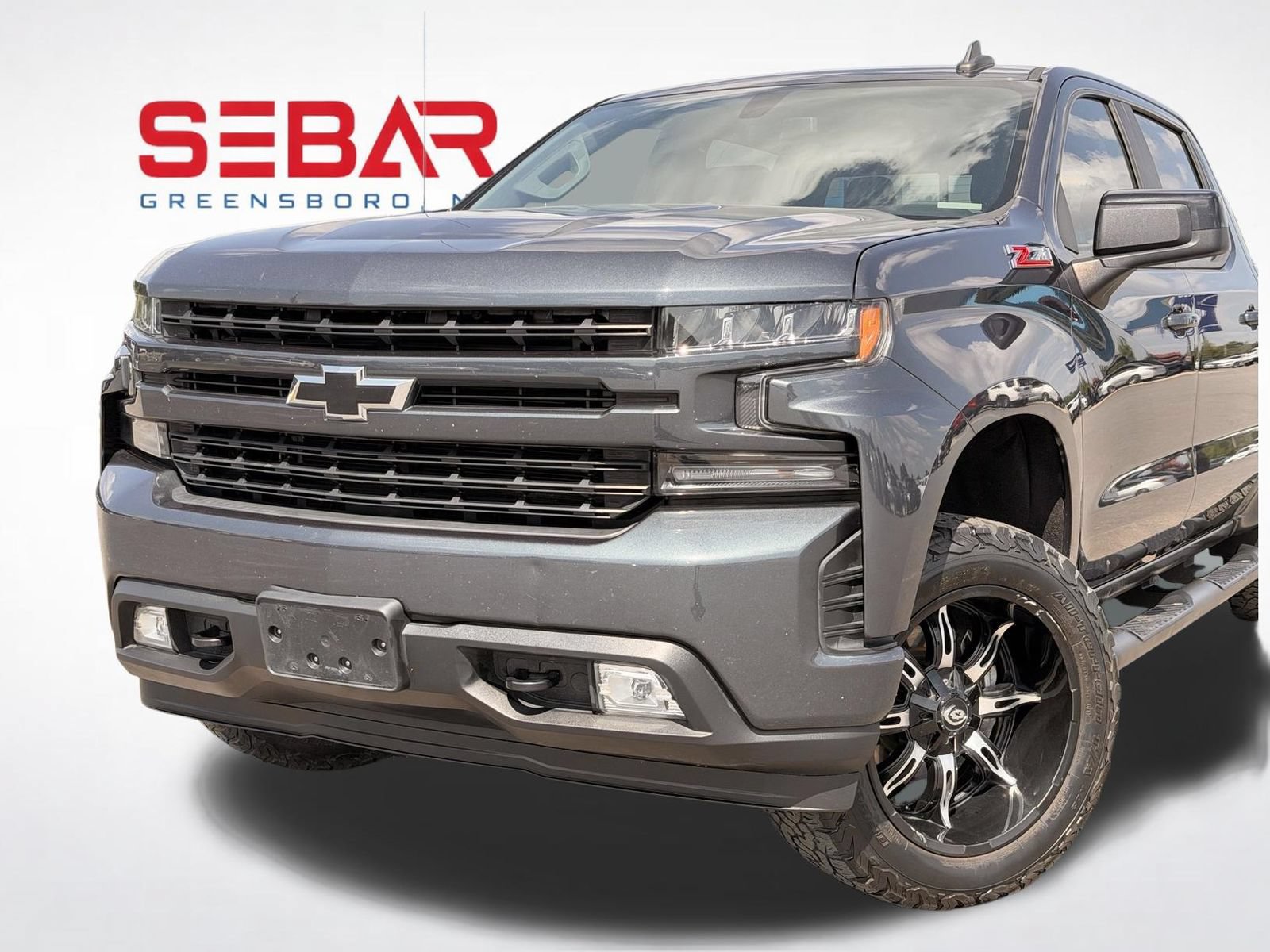 Used 2020 Chevrolet Silverado 1500 RST AWD/4WD image 2