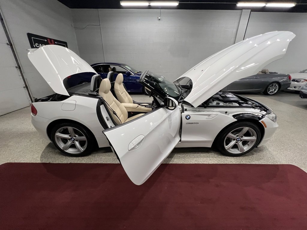 Used 2011 BMW Z4 sDrive30i image 58