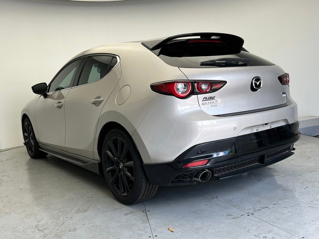 Used 2024 MAZDA MAZDA3 Hatchback w/ Appearance Package AWD/4WD image 4