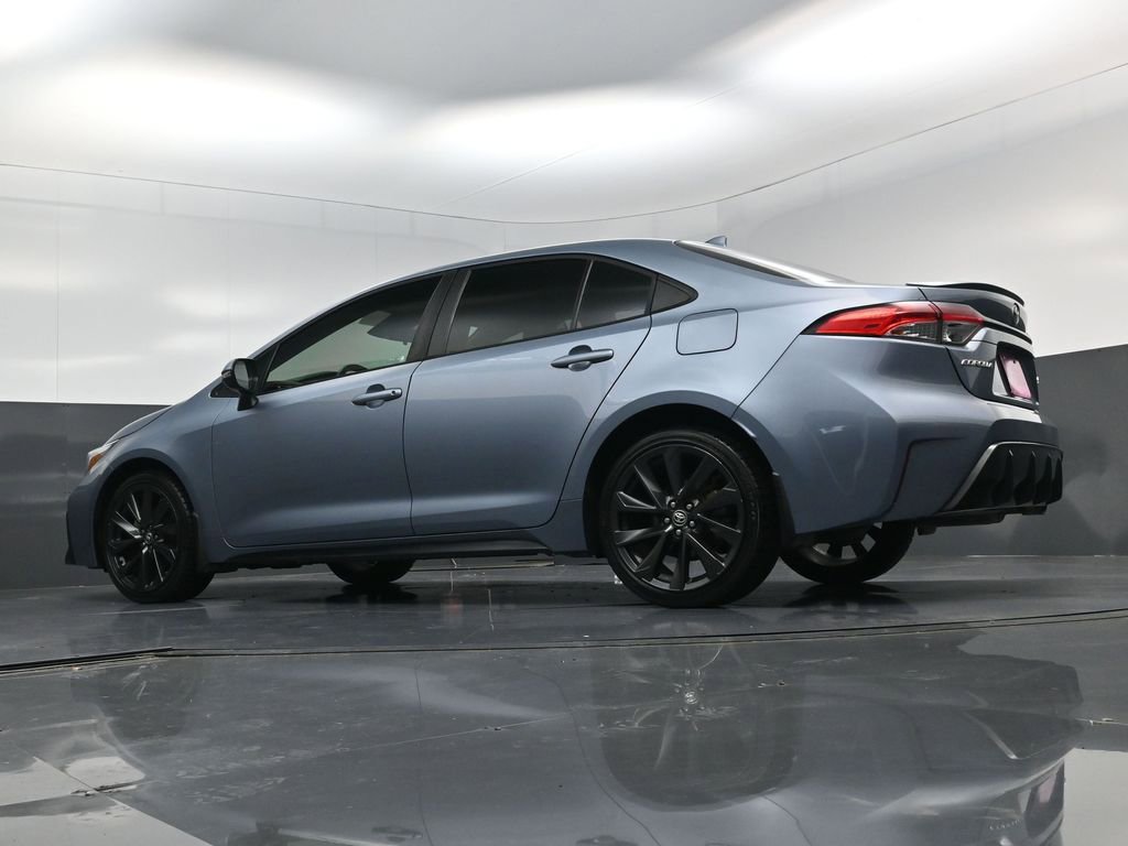 Used 2023 Toyota Corolla SE FWD image 18