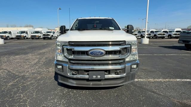 Used 2022 Ford F350 XLT w/ XLT Value Package AWD/4WD image 3