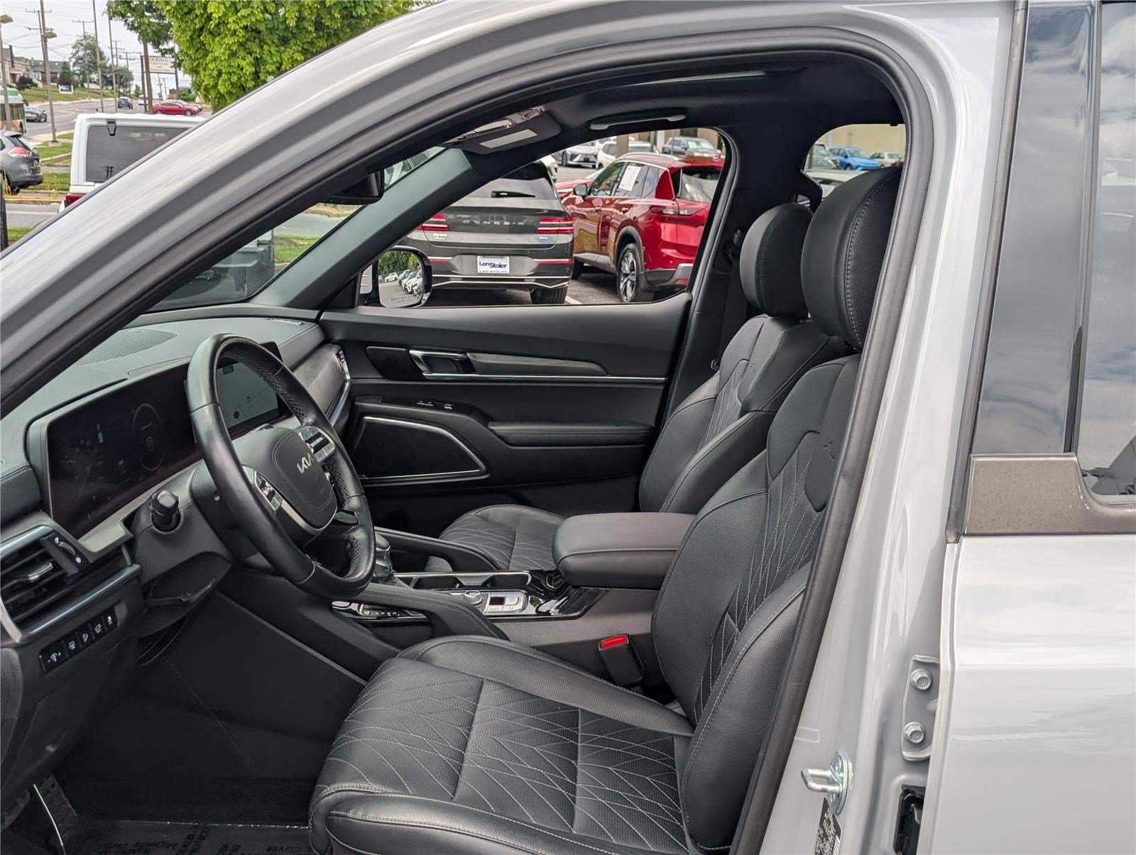 Used 2024 Kia Telluride SX X-Line AWD/4WD image 17