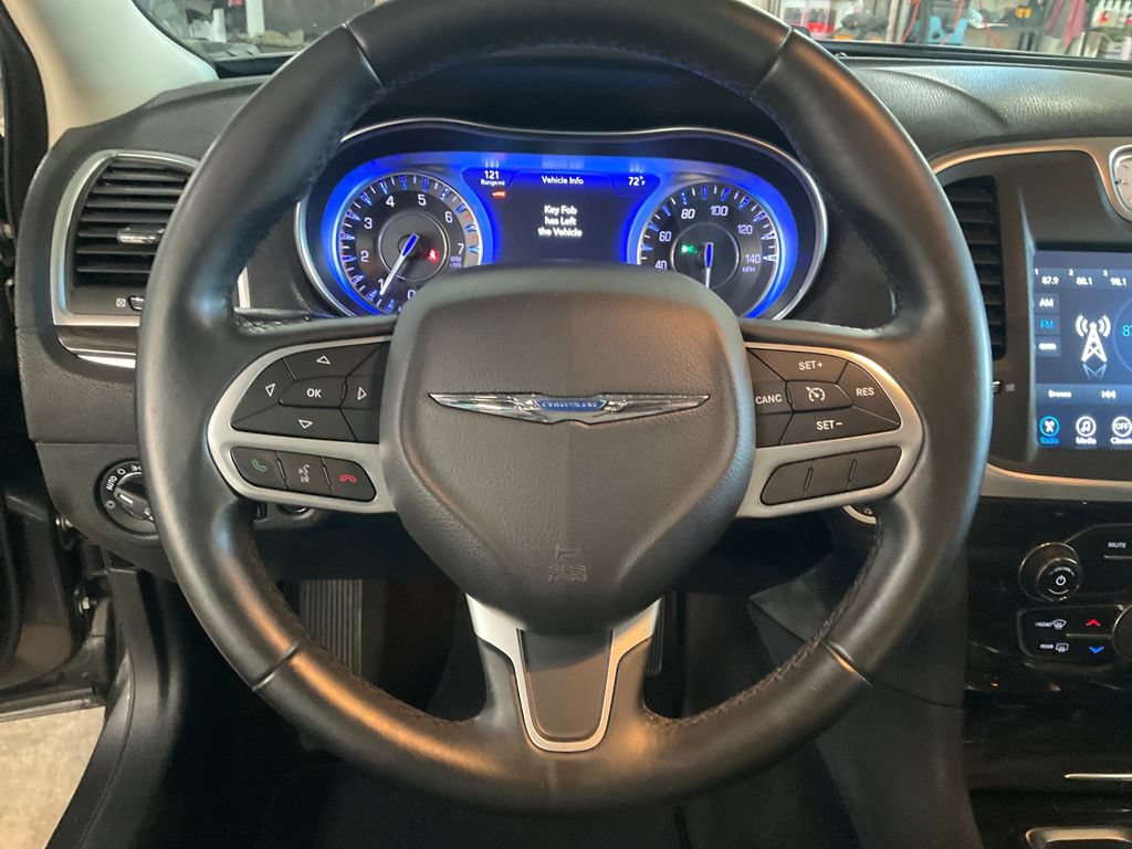 Used 2017 Chrysler 300 Limited w/ Driver Convenience Group AWD/4WD image 20