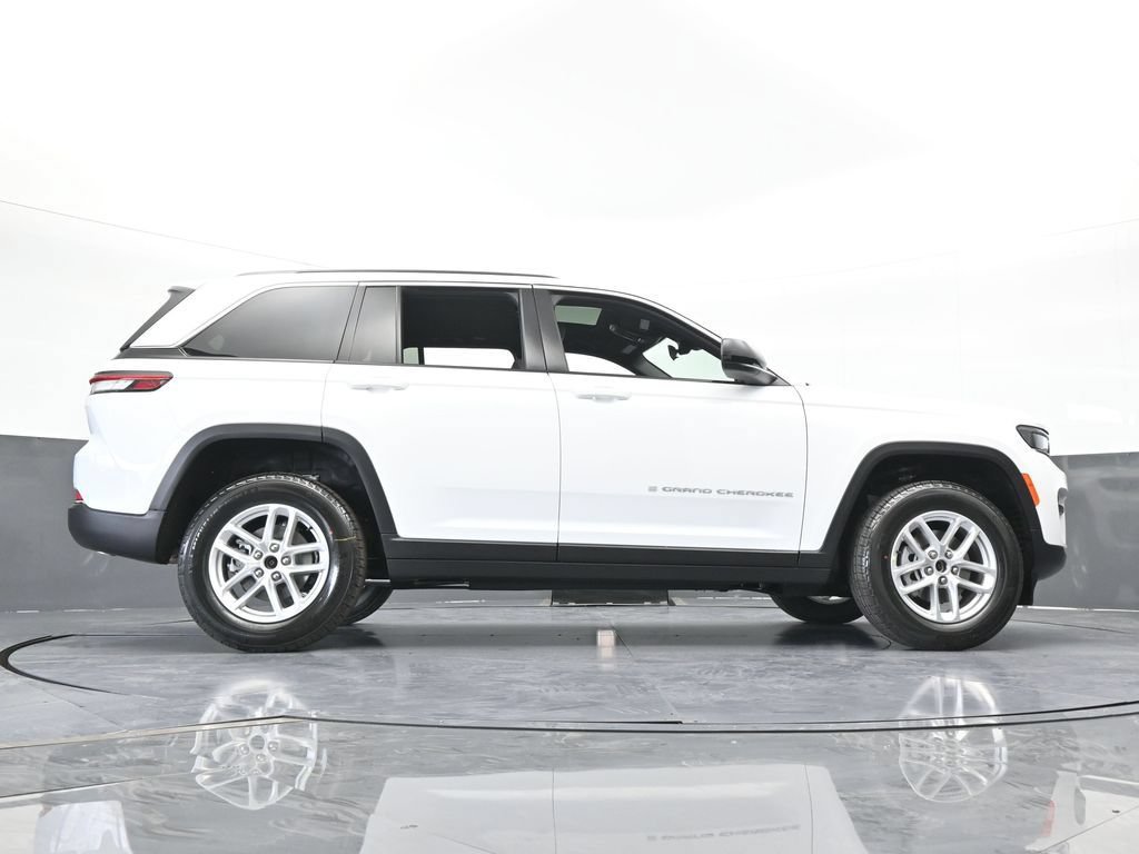 New 2026 Jeep Grand Cherokee Laredo X AWD/4WD image 58
