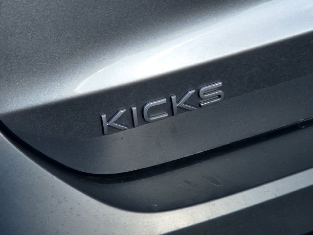 New 2027 Nissan Kicks SV FWD image 11