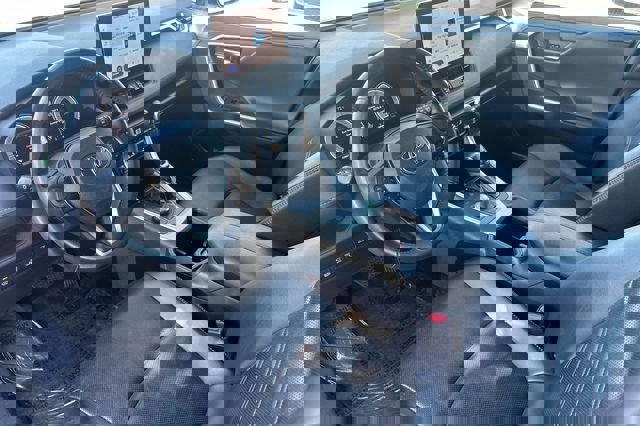 Used 2024 Toyota RAV4 Limited w/ Advanced Technology Package image 11