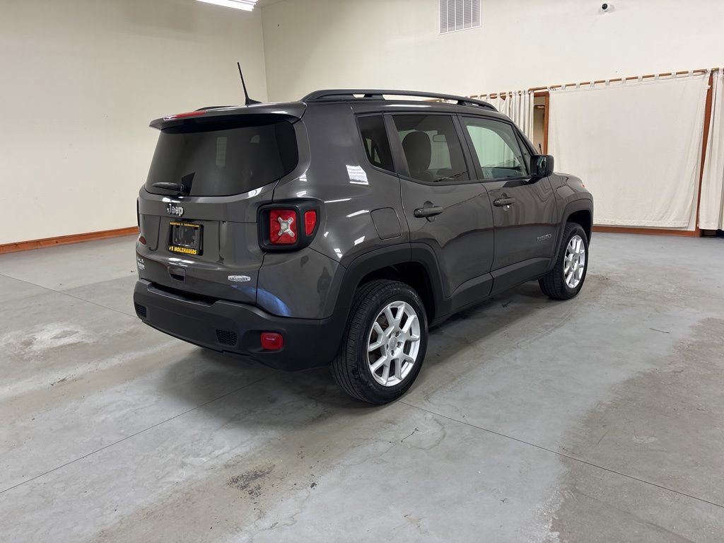 Used 2021 Jeep Renegade Latitude AWD/4WD image 8