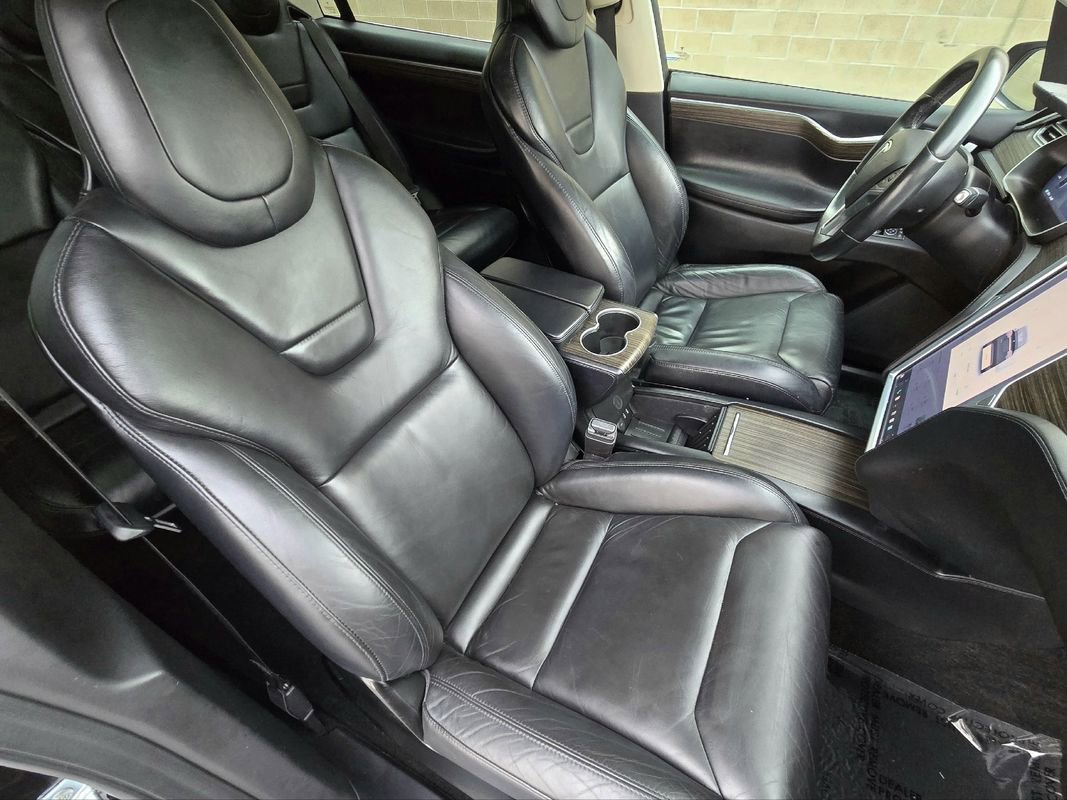 Used 2016 Tesla Model X 90D AWD/4WD image 35