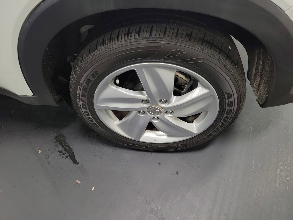 Used 2019 Honda HR-V EX image 10