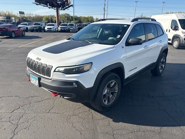Used 2019 Jeep Cherokee Trailhawk w/ Cold Weather Group AWD/4WD image 4