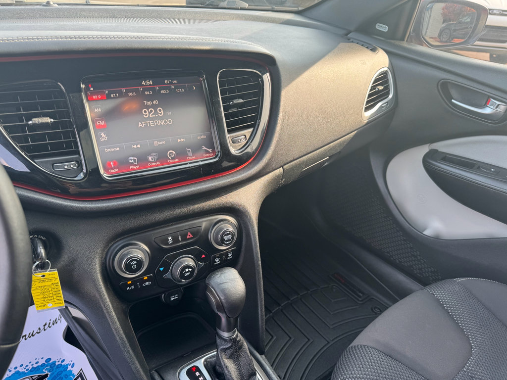 Used 2015 Dodge Dart SXT w/ Sun/Sound Group image 27