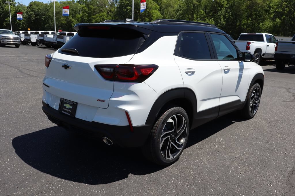 New 2026 Chevrolet TrailBlazer RS w/ Convenience Package FWD image 28