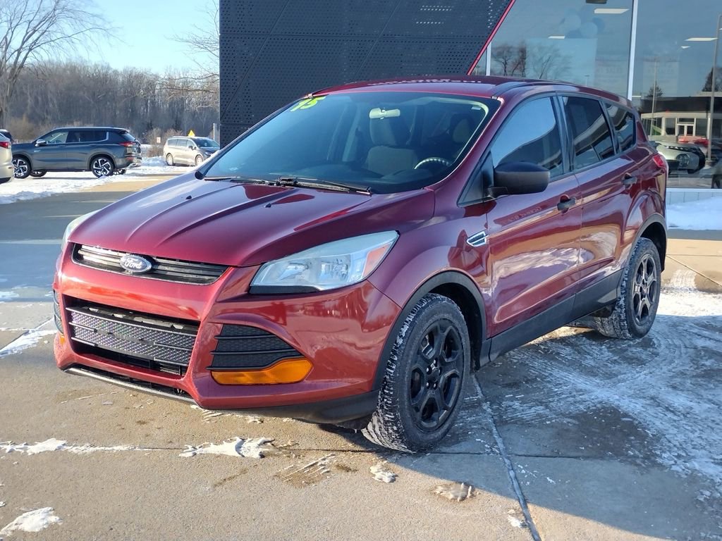 Used 2015 Ford Escape S image 1