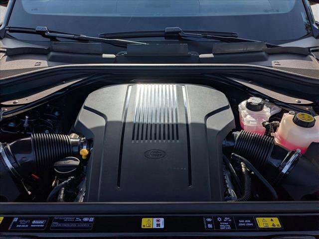 New 2026 Land Rover Range Rover SE image 18