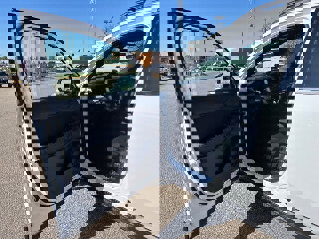 Used 2026 Jeep Cherokee Laredo AWD/4WD image 10