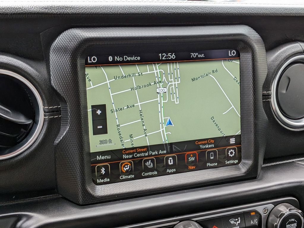 Used 2023 Jeep Wrangler Unlimited Sahara w/ Cold Weather Group AWD/4WD image 18