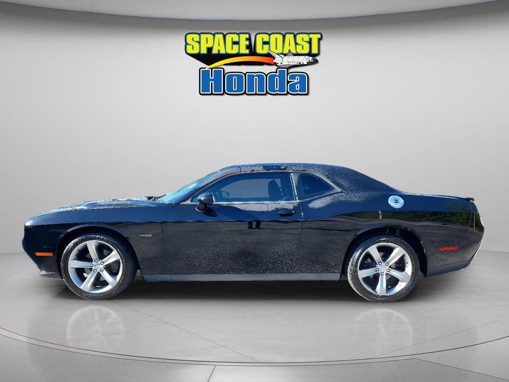 Used 2015 Dodge Challenger R/T w/ Quick Order Package 28B R/T RWD image 7