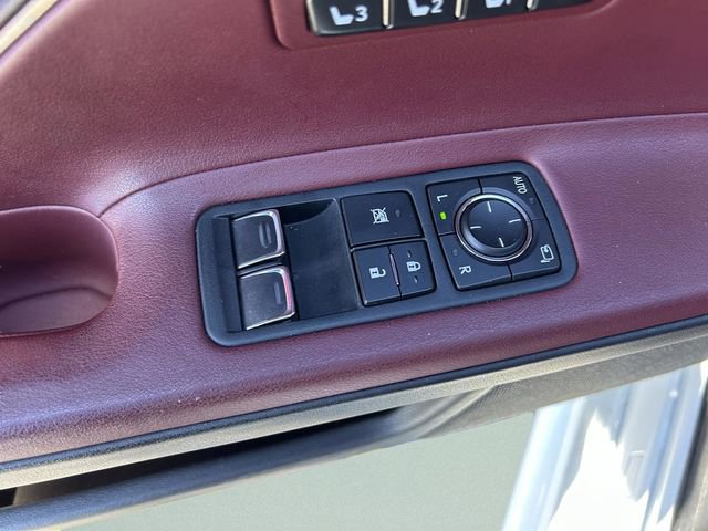 Used 2018 Lexus LC 500 Coupe w/ Sport Package RWD image 19