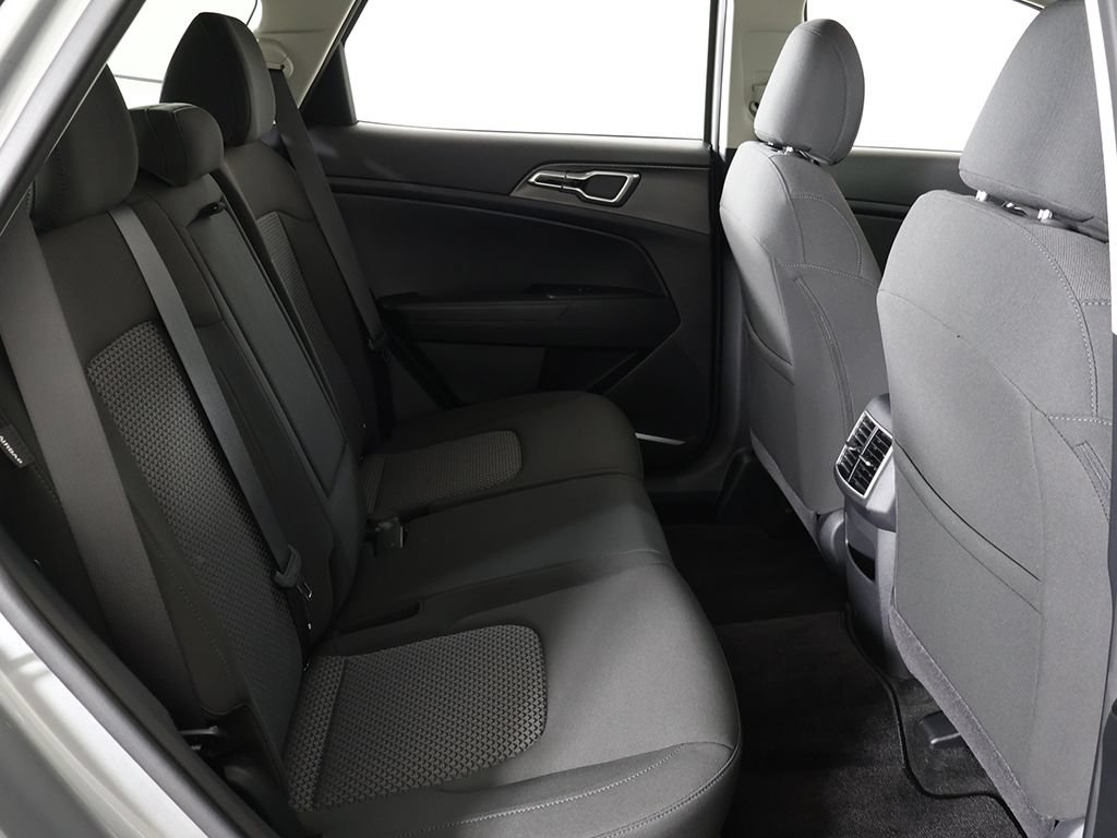 Certified 2024 Kia Sportage LX AWD/4WD image 32