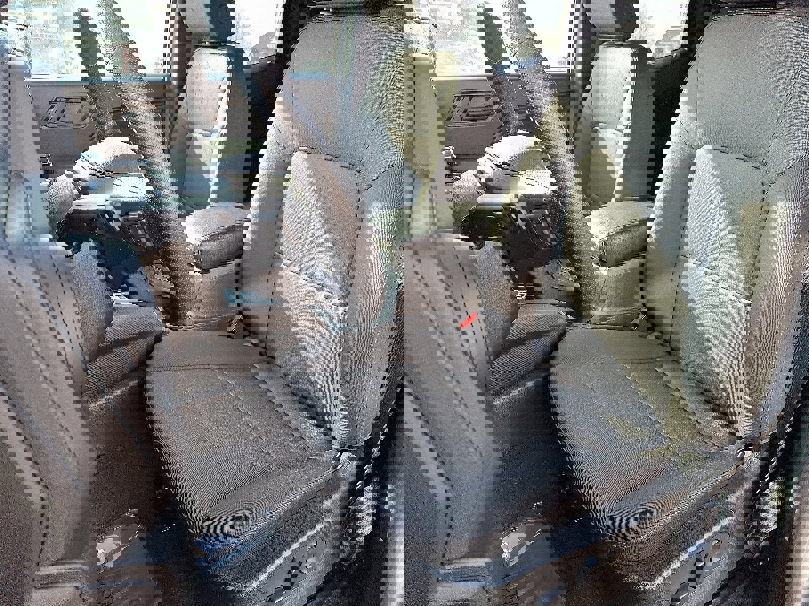 Used 2023 Chevrolet Colorado Trail Boss w/ Safety Package image 12