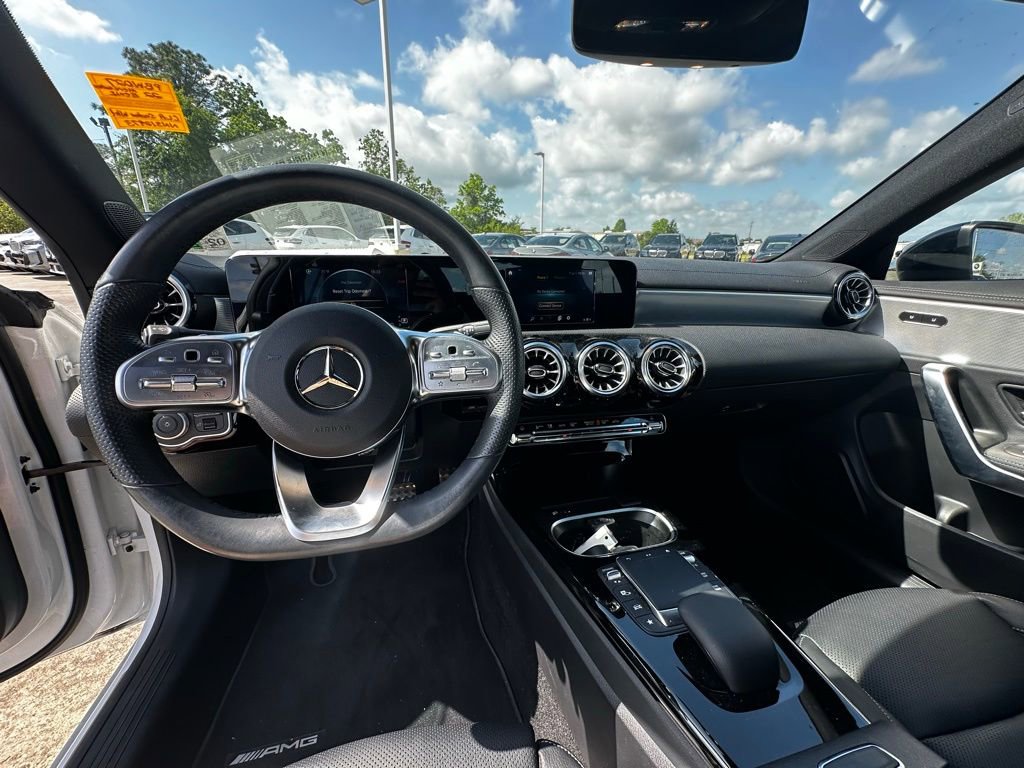 Used 2022 Mercedes-Benz CLA 250 image 12