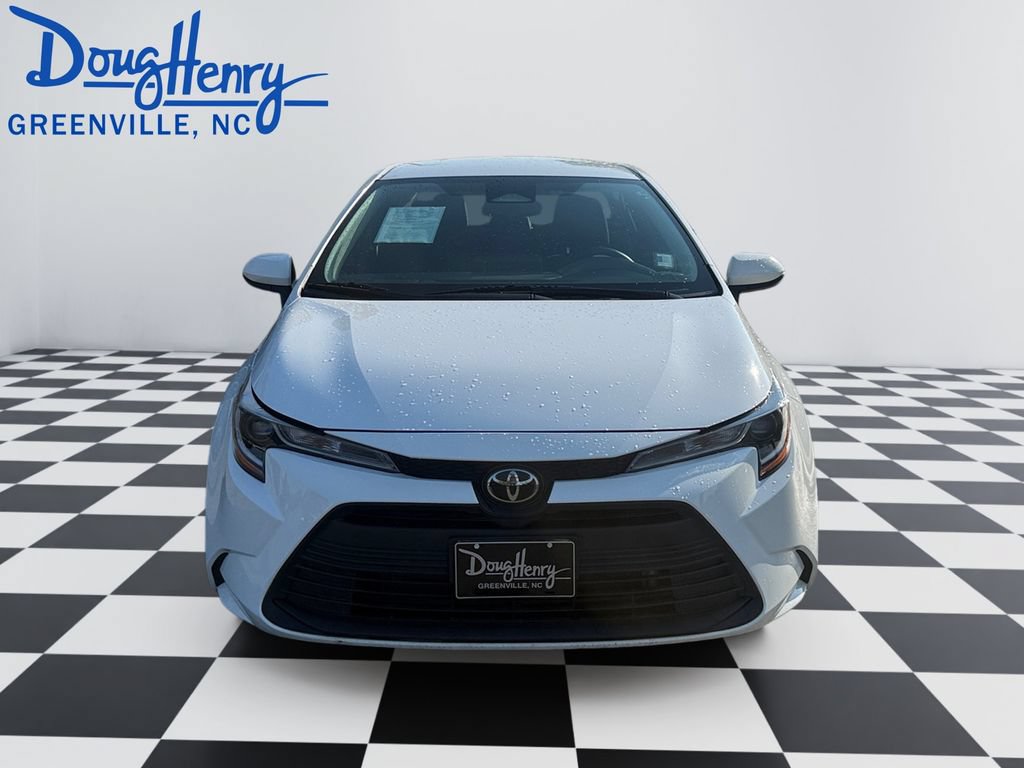 Used 2024 Toyota Corolla LE FWD image 8